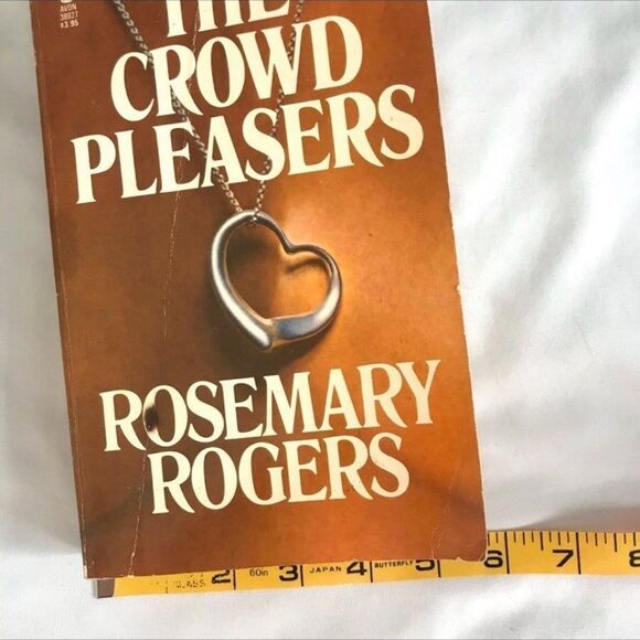 Rosemary Rogers PB Books | Love Play | The Crowd Pleasers bundle 2 Vtg romance - Picture 8 of 8